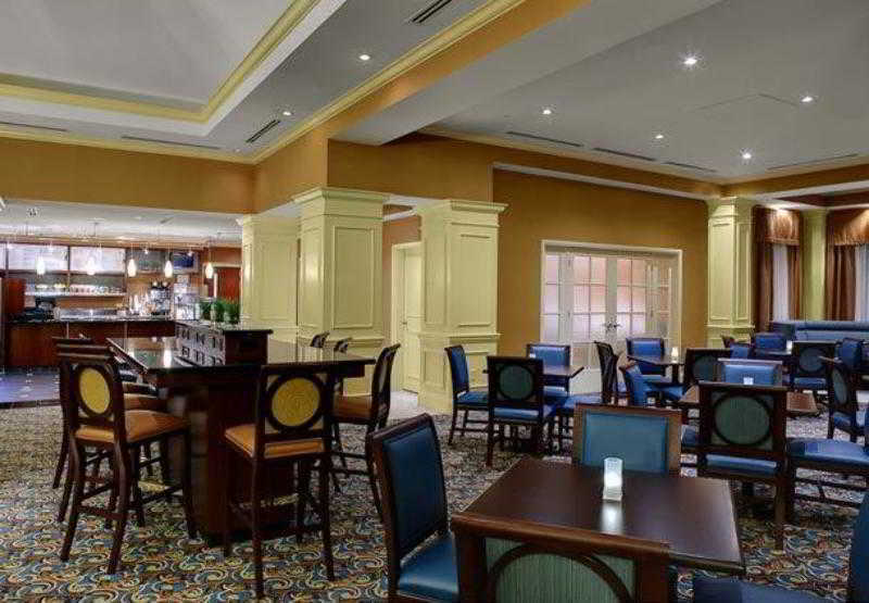 Hotel Courtyard Chapel Hill Extérieur photo